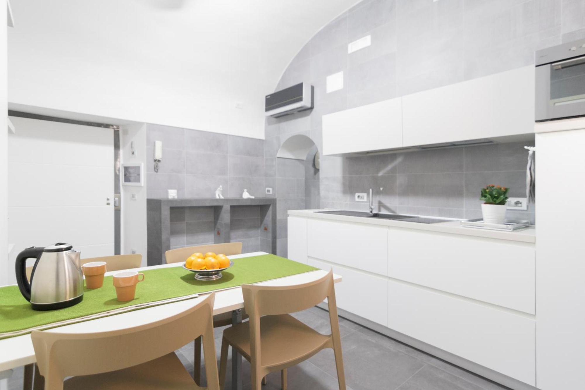 Relais Nevel Ai Decumani * Naples